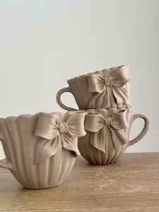 Taza de cerámica de diseño moderno para el hogar, hotel o restaurante, Color verde, forma redonda, taza de café o té y platillo de mesa - Product Image 6