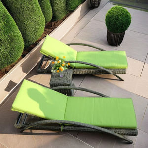 Chaise de piscine en rotin fabriqué au Vietnam Chaise longue pour hôtels, villas et hôpitaux pour la natation/salle à manger - Product Image 1