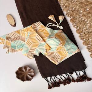 Sari de Algodón Khadi VASTRA COTTAGE con Blusa de Algodón Aura con Bordado Intenso, Elegante Sari Étnico Indio para Fiestas, Uso Diario y Festivo - Product Image 2