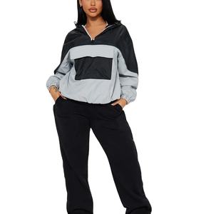 แจ็กเก็ตกันลมออกแบบได้ตามต้องการสำหรับสตรีทไฮสตรีทเสื้อสวมหัวเสื้อแจ็คเก็ตไนลอนเสื้อครอปสีบล็อกน้ำหนักเบา - Product Image 3