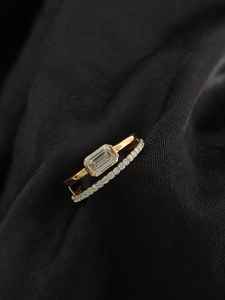 1CT Eternity Lab Grown HPHT CVD Bague de fiançailles en or jaune taille baguette certifiée IGI pour femmes Design élégant - Product Image 4