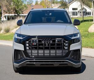 Audi d'occasion Euro VI, modèle 2022 SQ-8 Prestige Exclusive, gris Nardo, V8 bi-turbo, conduite à gauche, meilleur design, automatique, best-seller pour adultes - Product Image 1