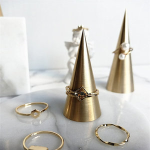 ที่วางแหวนโลหะรูปหงส์ ที่วางแหวนสำหรับตกแต่งงานแต่งงาน ที่วางแหวนขนาดเล็ก - Product Image 2