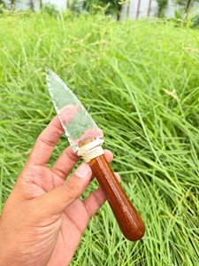 Cuchillo Athame de Obsidiana Negra Premium Hecho a Mano con Diseño de Mascota MUNTAHA AGATE para Coleccionistas de Arte - Product Image 3