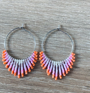 Bonitos aros, pendientes Hippie bohemios llamativos, pendientes de aro con borlas degradadas, pendientes con borlas y flecos, dorados y largos - Product Image 1