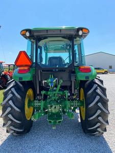 รถแทรกเตอร์สำหรับเดิน5090E พร้อมตัวโหลดและถังเครื่องยนต์ดีเซล40แรงม้ารีโมทด้านหลัง4x4 2 540 PTO เกียร์และมอเตอร์ - Product Image 6