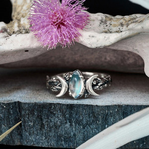 Anello in Oro 14K Stile Etnico Retrò con Pietra di Luna per Donne, Anello Bohémien a Mezzaluna con Gemma, Elegante per Uso Quotidiano - Product Image 3