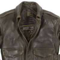 Blouson de vol en cuir personnalisé pour hommes avec patchs brodés et col en fourrure amovible-Idéal pour les pilotes et les passionnés