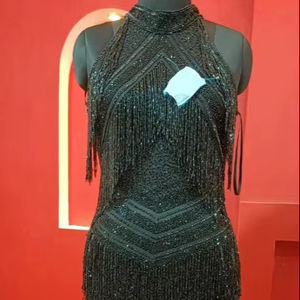 ชุดราตรีลูกปัดสีดำของผู้หญิงพร้อมเชือกแขวนคอยาวถึงพื้นเดรสผู้หญิงปักลายรอบเอวธรรมชาติ - Product Image 3