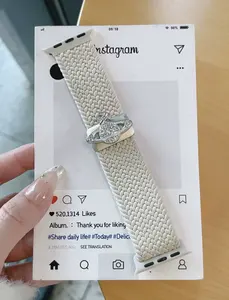 Correa de Reloj de Nailon Trenzado con Cristales <span class=keywords><strong>y</strong></span> Aleación de Lujo para Relojes Serie 11/10/9/<span class=keywords><strong>8</strong></span> <span class=keywords><strong>SE</strong></span>, Elegante Hebilla Plegable Elástica, Correa de 14 mm - Product Image 4