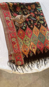 Chal de Pashmina 2026 Nuevo Diseño Más Vendido Chales Cálidos de Invierno para Mujer / Último Estilo Chal de Invierno Multicolor para Mujer - Product Image 4