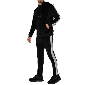 Chándal deportivo de dos piezas elegante personalizado de OEM, chándal de terciopelo con cremallera en blanco, chándal de terciopelo de talla grande para hombre con cinta lateral - Product Image 4