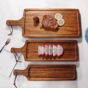 Vente en gros de plateau de présentation à sushi en bois plateau de service à fruits et aliments en bois naturel ensemble de vaisselle de service - Product Image 1