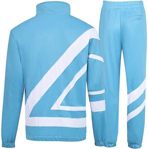 Conjunto Deportivo con Cremallera, Logotipo Personalizado, Marca Privada, Nuevo Diseño, Alta Calidad, Precio Accesible, MOQ Bajo - Product Image 3