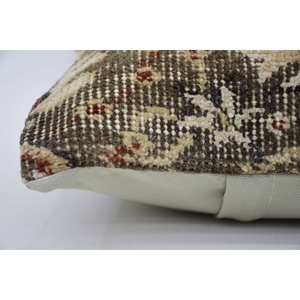 Almohada de retales Kantha de lana Beige, almohada rústica lujosa de 12x12 pulgadas, estampado bordado esponjoso Vintage para suelo - Product Image 4