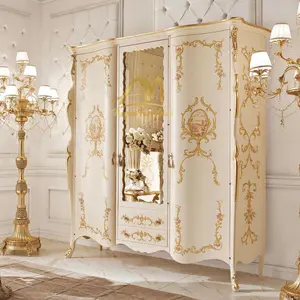 Lussuosi set da camera da letto in oro realizzati in legno massello con intaglio fatto a mano
