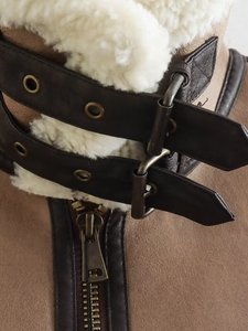 Nuevo Chaleco de Piel de Cordero Genuina para Mujer, Colección 2026, Impermeable, con Decoración Vintage, Moda al por Mayor para Invierno - Product Image 2