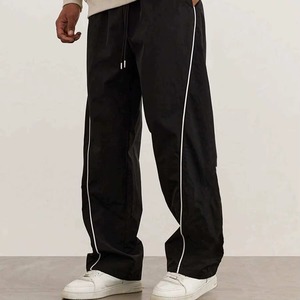 Nuevos Pantalones Deportivos Personalizados de Alta Calidad para Hombre, Negros, Holgados, con Cierre de Cremallera en la Parte Inferior, de Nailon y Poliéster - Product Image 1