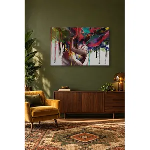 Impression sur toile de couple Fida s'embrassant dans des couleurs fluides - Product Image 1