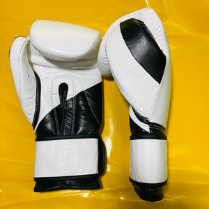 Kickboxing Saco de boxeo pesado Guante Cuero 16oz Sparring Artes marciales Entrenamiento Guantes de boxeo Logotipo personalizado - Product Image 3