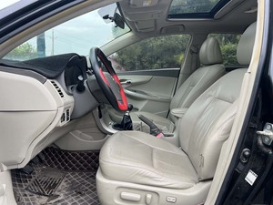 Corolla รถซีดาน HEV สุดหรู2025รถญี่ปุ่น5-Seater ด้วยความเร็วสูงมาตรฐานการปล่อยก๊าซยูโร - Product Image 2