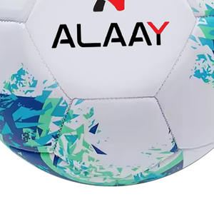 Fabricant de ballons de football Alaay Taille personnalisée en PVC brillant et durable avec couleur et logo personnalisés pour une utilisation en match - Product Image 6