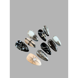Uñas Postizas Gothic Majesty, Diseño Elegante para Arte de Uñas - Product Image 2