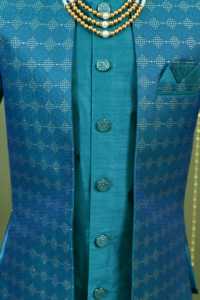 Elegante Sherwani de Seda para Niños, Traje Tradicional para Bodas y Fiestas, con Acabado Real y Sin Arrugas - Product Image 2