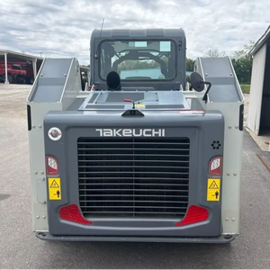 2022 Takeuchi TL12R2 Minicargadora 74 en Cubo de tierra con fijación rápida hidráulica y empuñaduras multifunción - Product Image 6