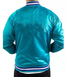 Chaqueta de bombardero unisex de moda de diseñador, chaqueta de bombardero de satén de béisbol con botones bordados con logotipo de apliques personalizados para hombre al por mayor - Product Image 3