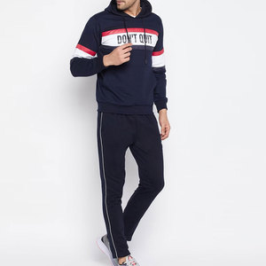 ชุดวอร์มผู้ชายแบบมีฮู้ดลายพิมพ์ สไตล์ใหม่ล่าสุด สำหรับฤดูหนาว ไซส์ปกติ ระบายอากาศได้ดี สีพื้น คุณภาพสูง - Product Image 2