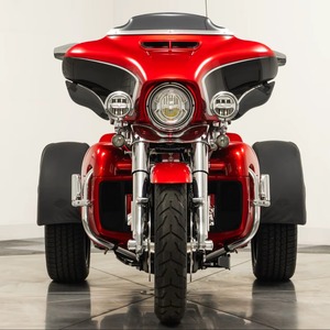COMMANDEZ LE NOUVEAU + TUK 2021 CVO Tri-Glide Orange Coucher de Soleil et Noir Disponible à la Vente en 2023 2024 2025 avec Performance Maximale - Product Image 1