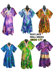 Robe Boho Maxi avec Taille Naturelle Motif Solide Dentelle Décoration Décontractée Soie Longue Robe à Volants Impression Numérique Taille Libre - Product Image 4