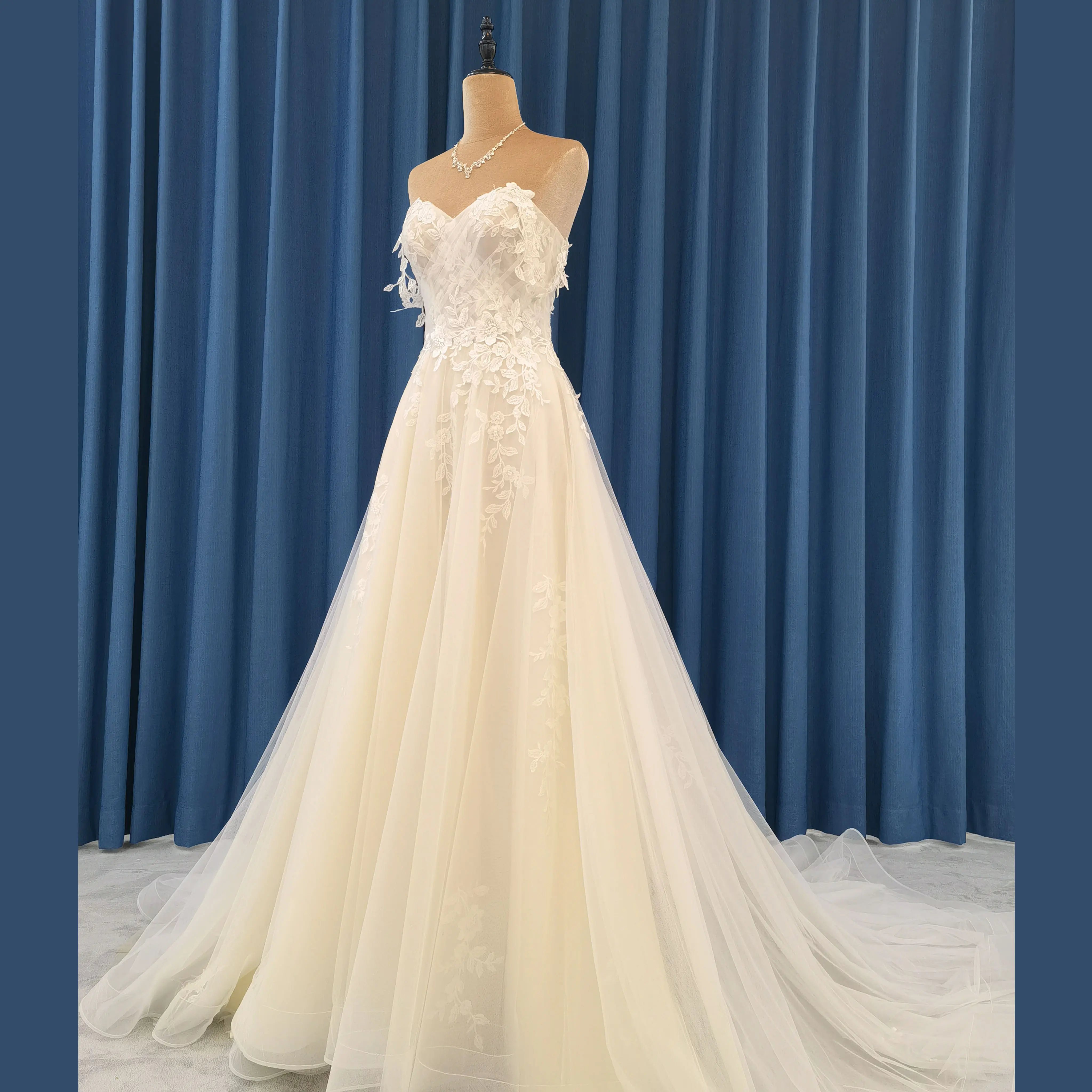 Maßge schneiderte Champagner Boho Brautkleid Kleid aus China Trau zeugin für Hochzeiten Brautkleider