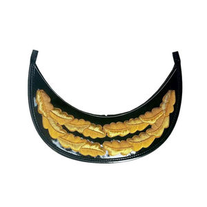 Visera bordada a mano de alta calidad para oficiales de exterior, visera ceremonial curva con hilo de latón en sombreros de uniforme. - Product Image 2