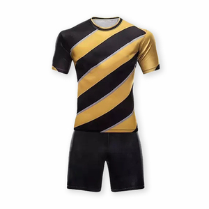 Shorts de football respirants et légers grande taille OEM 2025 pour hommes – Tenue d'équipe de football très populaire - Product Image 1