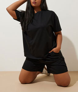 Offre Spéciale 2025 T-shirt femme à manches courtes surdimensionné 100% coton T-shirt logo personnalisé ensemble court pour les femmes - Product Image 6