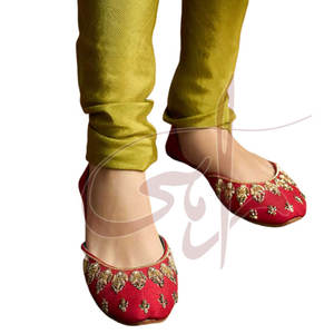 Khussa de Mujer Antideslizante de Alta Calidad con Suela de Cuero Genuino, Colores y Tallas Personalizables, Suministro Directo de Fábrica en Existencia - Product Image 2