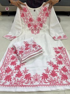 Robe élégante pour femmes, style islamique décontracté, modeste, en lin, longueur au sol, manches longues, broderie personnalisée - Product Image 6