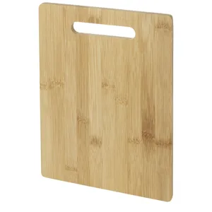 Planche à découper en bambou durable certifiée FSC pour la découpe et la présentation - Product Image 4