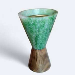 Quemador de incienso artesanal de madera y resina - nuevo diseño en forma de cono - artículo de moda - Product Image 1