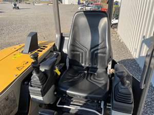 Mini excavadora Volvo Yanmar motor Bosch Rexroth cilindro hidráulico sobre orugas retroexcavadora 4m Capacidad de cubo alto momento de carga - Product Image 4