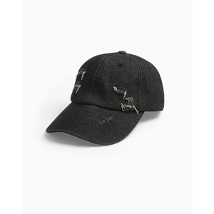 หมวกเบสบอลสีดำคอลเล็คชั่นล่าสุดสีทึบดีไซน์โลโก้ของคุณเอง - Product Image 5