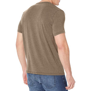 Logo de haute qualité conçu T-shirt à col en V pour hommes 100% coton respirant High Street Style T-shirts personnalisables - Product Image 4