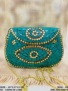 Bolso de mano de noche hecho a mano de artesanos indios para mujer, impresionante monedero de hierro con mosaico, accesorio para fiestas y eventos especiales - Product Image 5