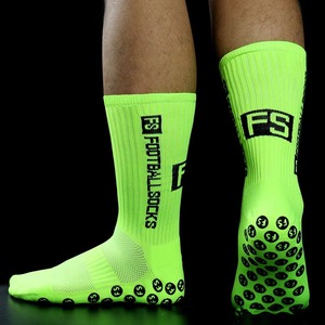 Calcetines deportivos gruesos elásticos de alta calidad para hombre, calcetines deportivos de algodón con logotipo personalizado para correr, fútbol, baloncesto, para primavera - Product Image 2