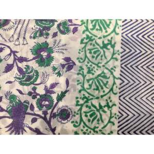 Sarong Groovy Grape à technique d'impression - Product Image 1
