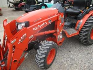 Para Kubota B2601 4WD Tractor de ruedas 160HP 180HP otras calificaciones de HP Deer Make Core componentes incluyendo bomba engranaje motor caja de cambios - Product Image 5