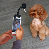Bastone Selfie Rettangolare Regolabile Riutilizzabile in Plastica Resistente per Animali Domestici, Classico Pieghevole Retrattile, Clip Assistente Fotografico per Cani e Gatti