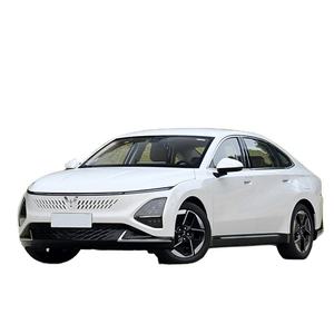 Berline hybride rechargeable 2025-2026 1.5L 106CV 70KM Autonomie PHEV Transmission E-CVT Véhicule de taille moyenne Blanc - Product Image 3